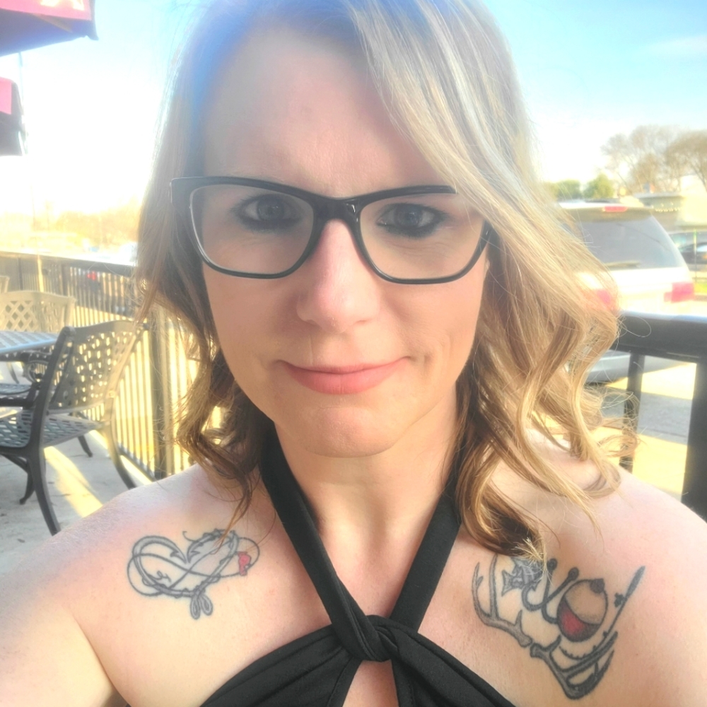 Meet your Posher, Marissa